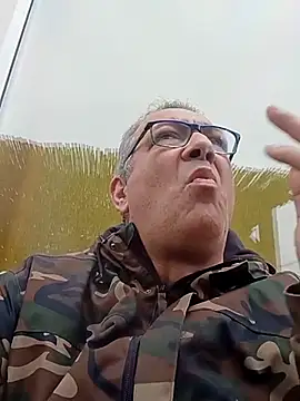 Soloyan online show from 02-20-25, 08:17