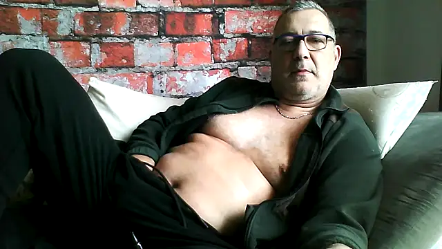 Soloyan online show from 12-14-25, 09:25