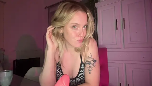 sweetemma x online show from 05-01-26, 01:10