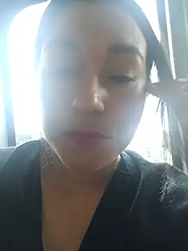 Elizabeth bennett online show from 07-15-26, 02:55