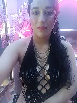 Elizabeth bennett online show from 07-21-26, 05:37