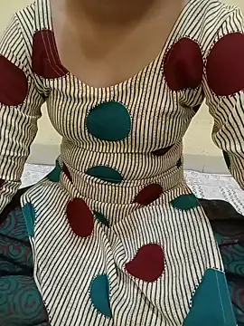 Seema yadav01 online show from 05-20-26, 05:13