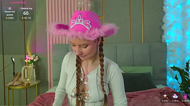 Flora DeVille online show from 06-03-26, 05:29