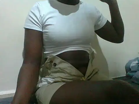 Snapshot of Prettygirl2022 chatting on 06-04-26, 06:14 Prettygirl2022 online show from 06-04-26, 06:14