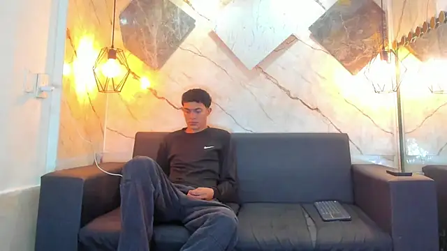 Yeff 26 online show from 06-14-26, 11:34