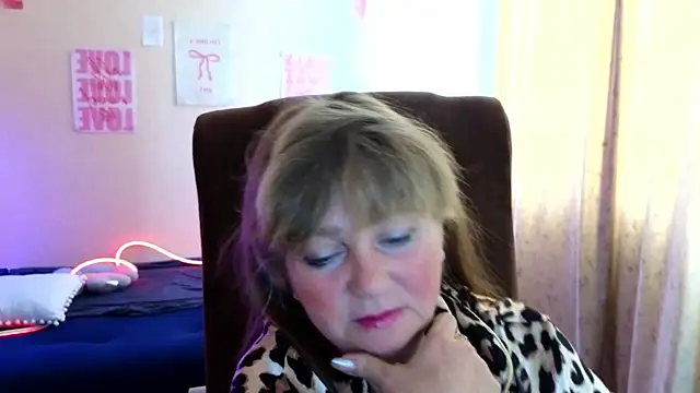 Melania Cook online show from 07-02-26, 11:16