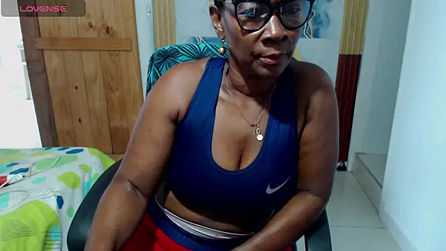 jannyheat online show from 05-05-26, 04:37