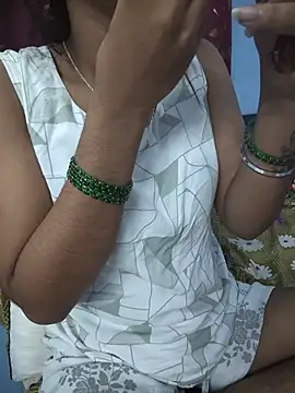 Menaxi Baby7 online show from 07-29-26, 12:42