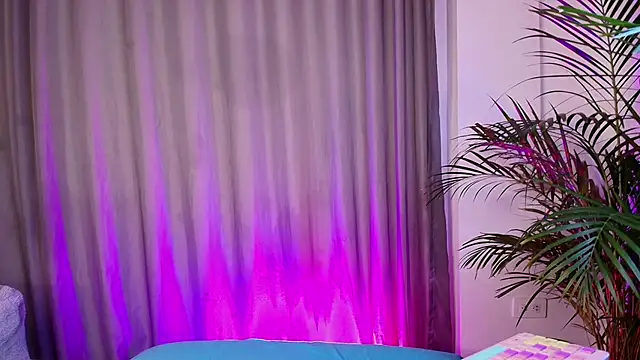 Snapshot of AnnyRosse_699 chatting on 06-04-26, 01:28 AnnyRosse 699 online show from 06-04-26, 01:28