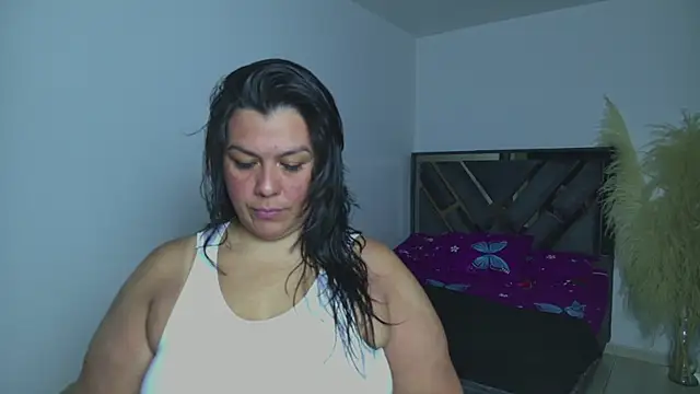 Snapshot of Martina_Foxy01 chatting on 05-15-26, 11:28 Martina Foxy01 online show from 05-15-26, 11:28