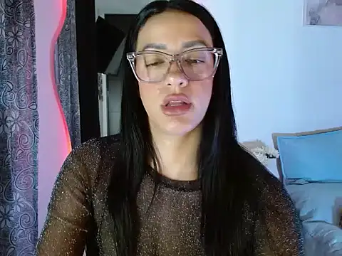 Obsidianlove1 online show from 05-08-26, 01:55
