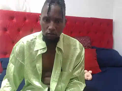 Snapshot of LabetoXXX chatting on 05-24-26, 01:38 LabetoXXX online show from 05-24-26, 01:38