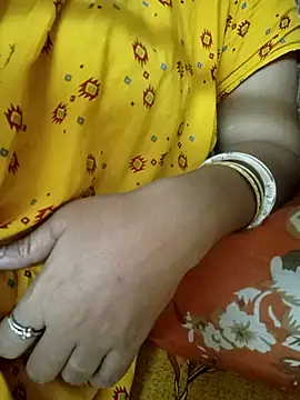 minadixit17 online show from 07-18-26, 05:06