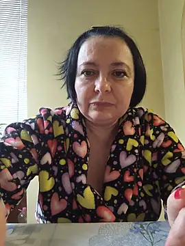 EmmaEmmy40 online show from 06-02-26, 03:25