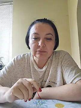 EmmaEmmy40 online show from 06-03-26, 03:50