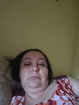 EmmaEmmy40 online show from 06-16-26, 05:04