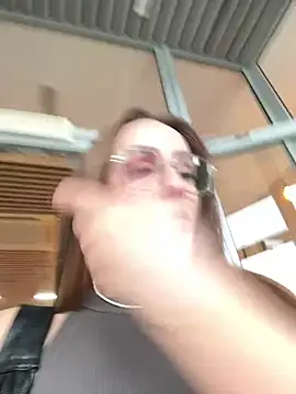 Snapshot of leonmessi3 chatting on 05-28-26, 01:30 leonmessi3 online show from 05-28-26, 01:30