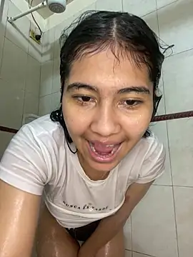 Xaannder online show from 05-15-26, 01:56