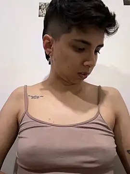 babytomboy online show from 05-19-26, 11:33