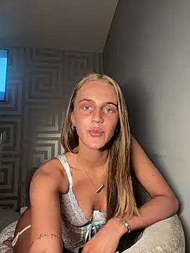 Exotic-Elsie online show from 05-13-26, 09:22