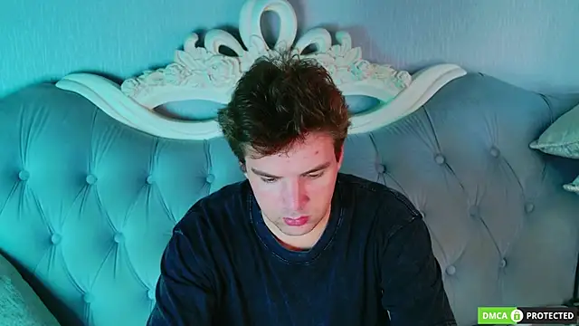 ArthurMeyers online show from 06-01-26, 01:57