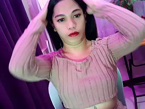 Snapshot of sexyfucksophia chatting on 06-19-26, 04:55 sexyfucksophia online show from 06-19-26, 04:55