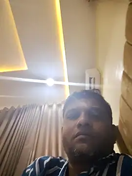 Snapshot of santhoshkannadaboy chatting on 05-12-26, 10:23 santhoshkannadaboy online show from 05-12-26, 10:23