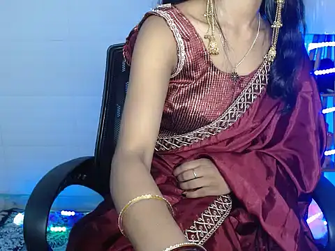 Snapshot of Annu_07 chatting on 06-11-26, 04:21 Annu 07 online show from 06-11-26, 04:21