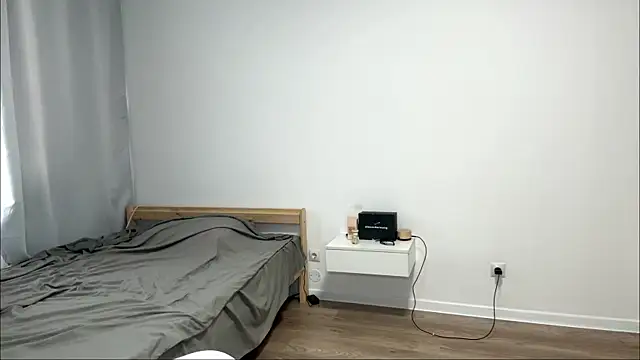 PlushPeep online show from 06-14-26, 03:03
