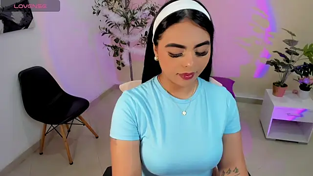 Margot Robie online show from 05-09-26, 02:44