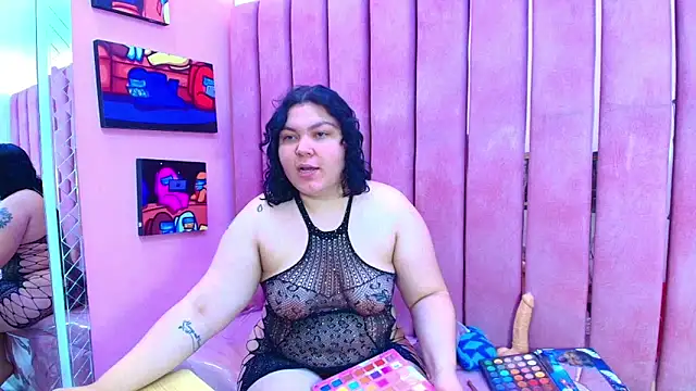 Snapshot of Sweet_Nova_ chatting on 06-16-26, 11:46 Sweet Nova online show from 06-16-26, 11:46