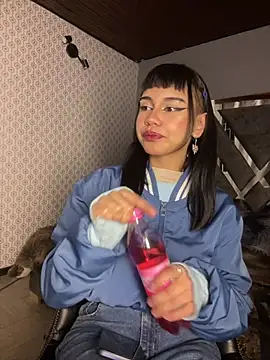 AntonellaCooper Pink online show from 07-10-26, 03:22