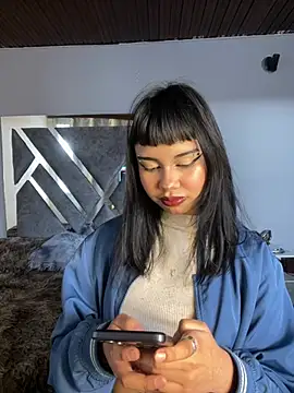 AntonellaCooper Pink online show from 07-10-26, 08:55