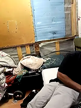 Camodick online show from 10-06-25, 02:58