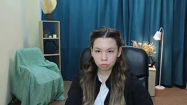 RoxanneCrandal online show from 05-10-26, 10:09