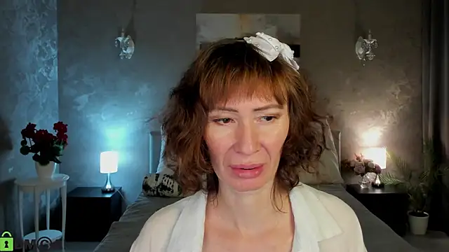 gracekellyyy online show from 07-01-26, 04:03