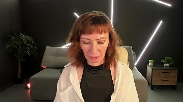 gracekellyyy online show from 07-21-26, 03:53