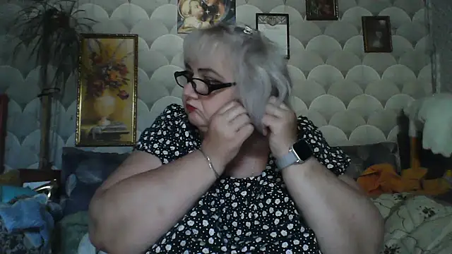 MarinaFarina53 online show from 07-05-26, 04:41