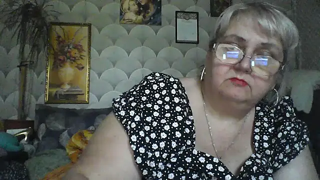 MarinaFarina53 online show from 07-06-26, 03:14