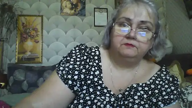MarinaFarina53 online show from 07-17-26, 07:15