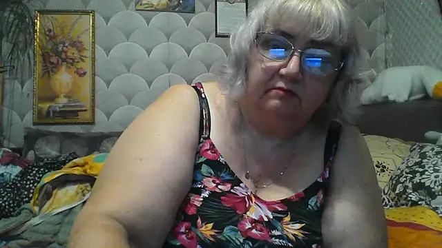 MarinaFarina53 online show from 07-26-26, 05:09