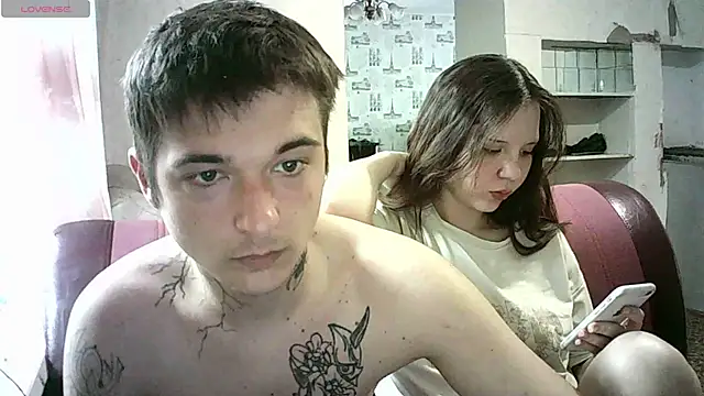 Snapshot of KittyFlicker chatting on 05-15-26, 11:17 KittyFlicker online show from 05-15-26, 11:17