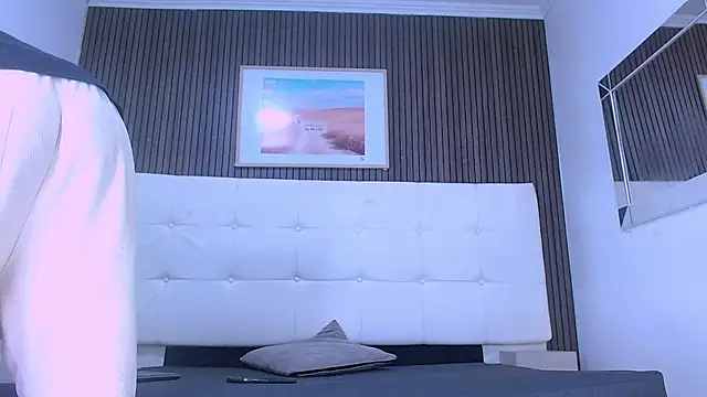 Snapshot of Dilan_Hall chatting on 06-04-26, 03:40 Dilan Hall online show from 06-04-26, 03:40