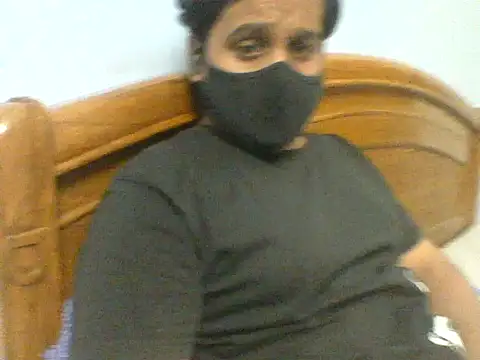 Snapshot of Ash_Naked chatting on 05-13-26, 10:12 Ash Naked online show from 05-13-26, 10:12