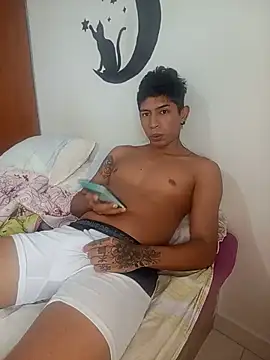 Snapshot of Bill_BadBoy chatting on 05-14-26, 08:04 Bill BadBoy online show from 05-14-26, 08:04
