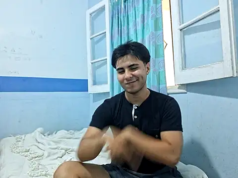 Alejandro026  online show from 05-08-26, 10:15