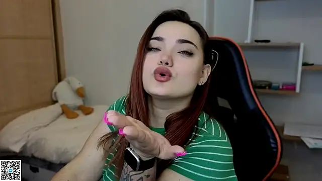 Emma Velvet14 online show from 05-19-26, 04:52