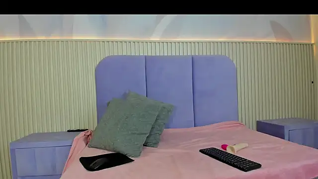 Sweet Loove26 online show from 07-14-26, 03:55
