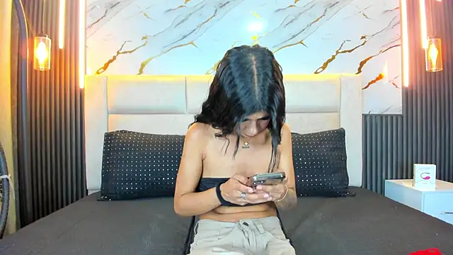 ViolettGracee online show from 07-12-26, 12:45