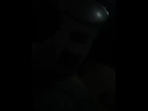 Snapshot of Stonehouse90 chatting on 06-04-26, 04:29 Stonehouse90 online show from 06-04-26, 04:29